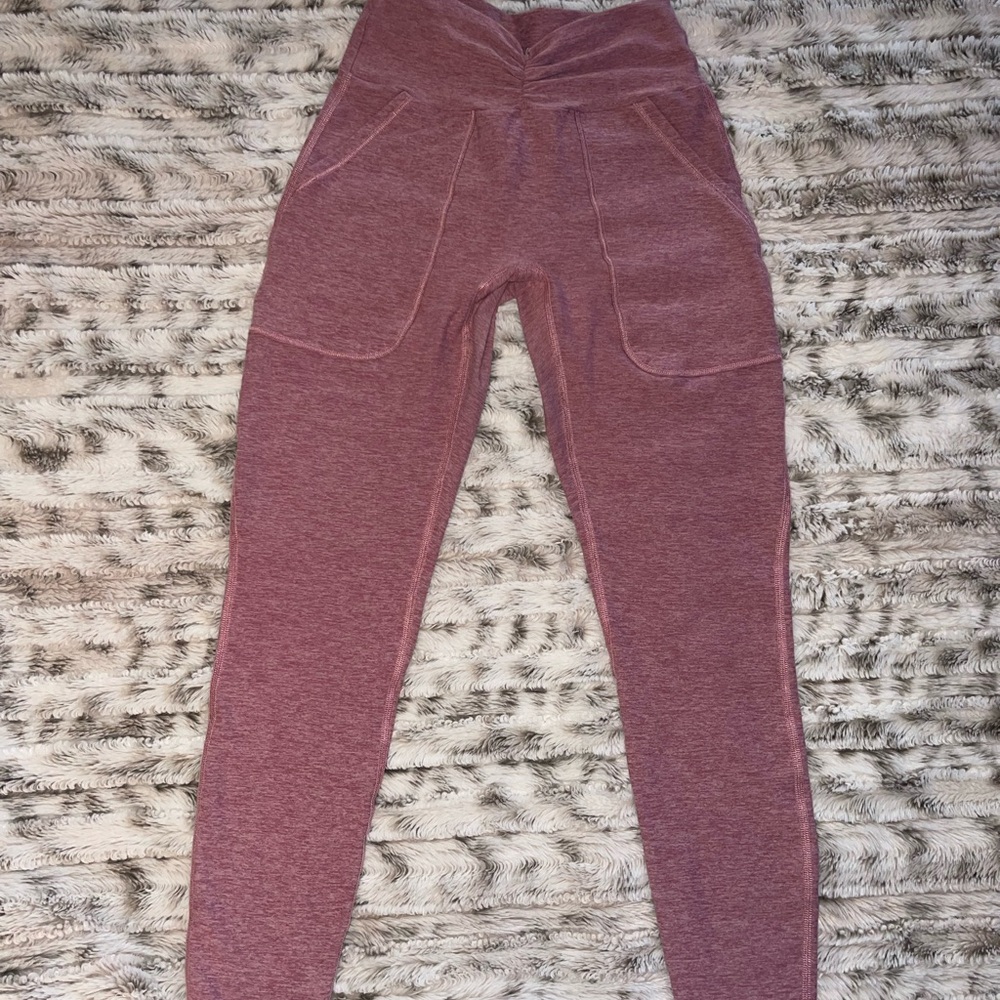 Bombshell Sportswear Leggings | Small